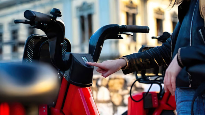 Turn on E-bike